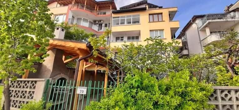 Ferienwohnung Family House Primorsko Exterior foto